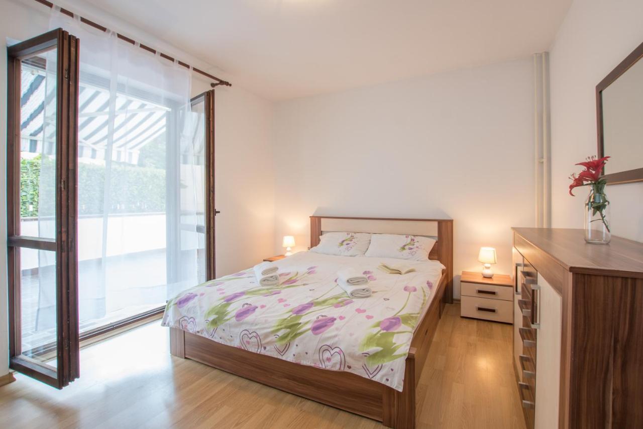 Apartments Nono Toni Пореч Екстер'єр фото