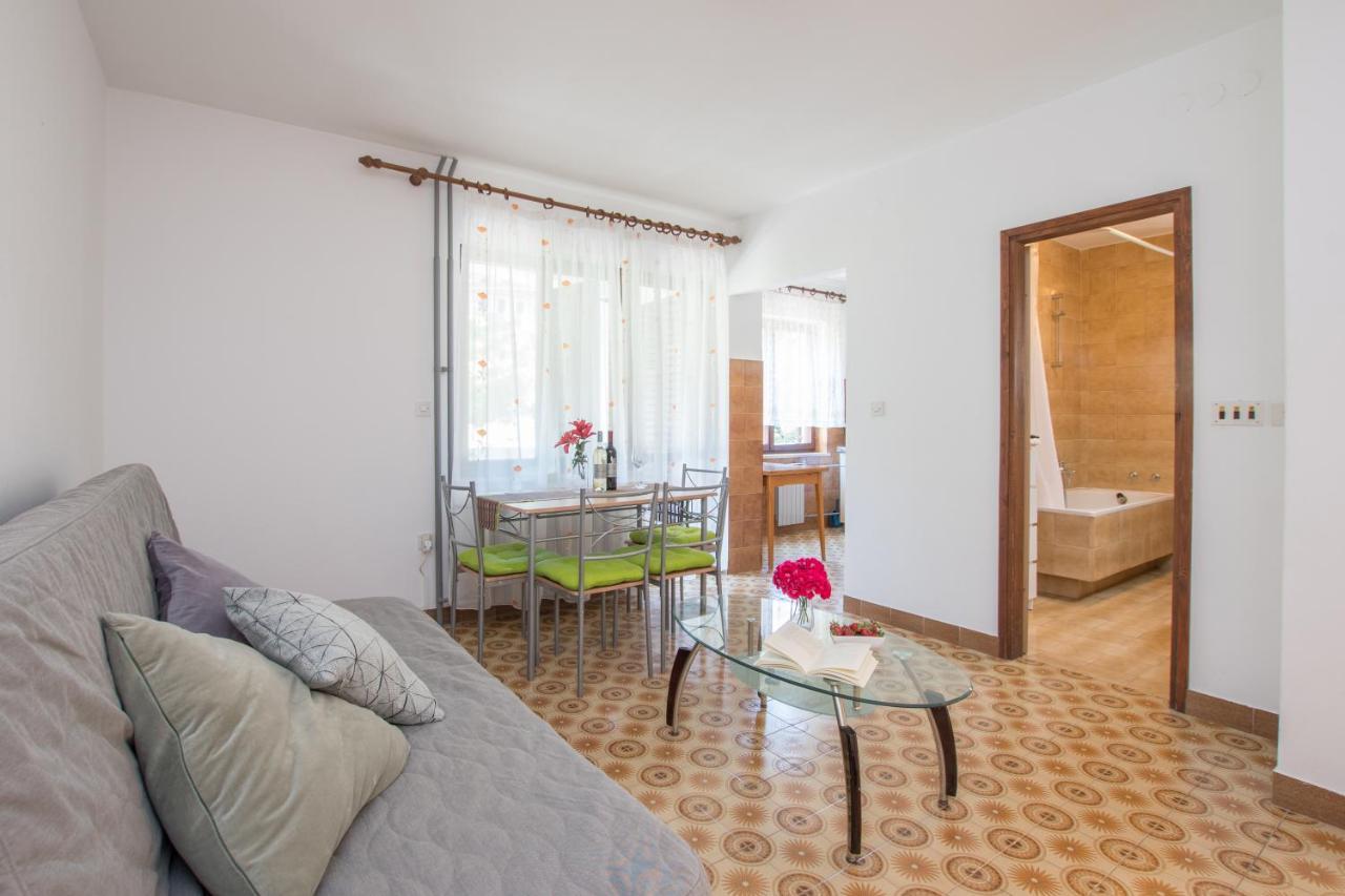 Apartments Nono Toni Пореч Екстер'єр фото