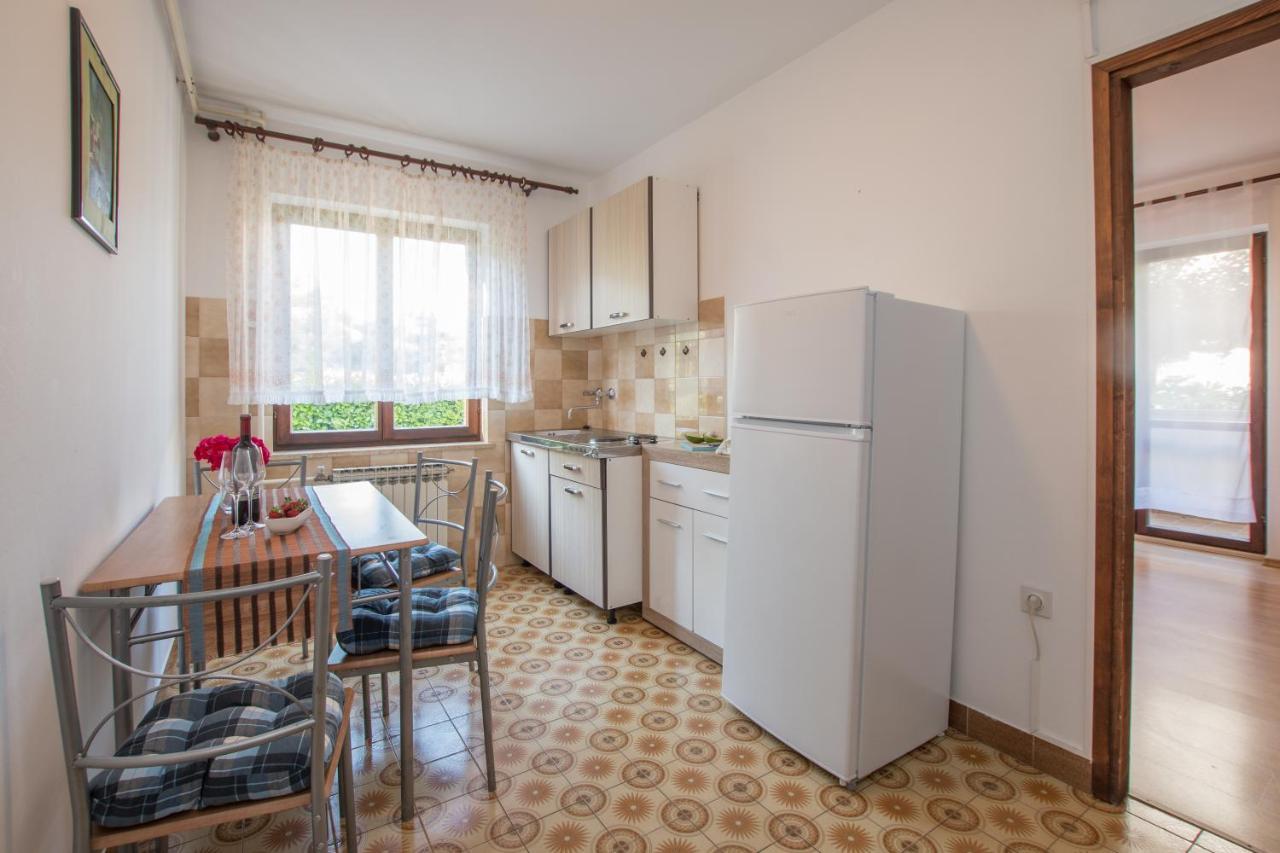 Apartments Nono Toni Пореч Екстер'єр фото